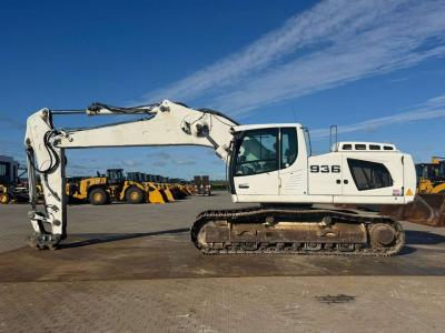 Liebherr R936 LC sold by Big Machinery