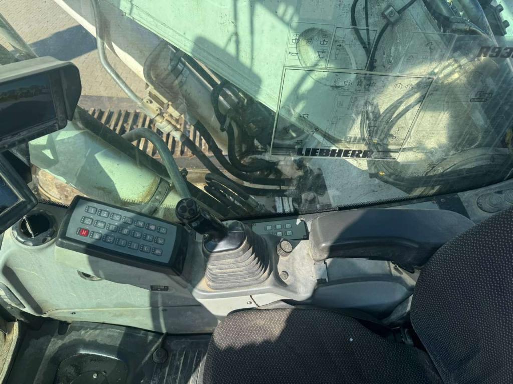 Liebherr R936 LC Photo 25