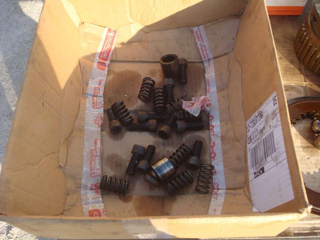 Translation motor for Case CX 210 Photo 7