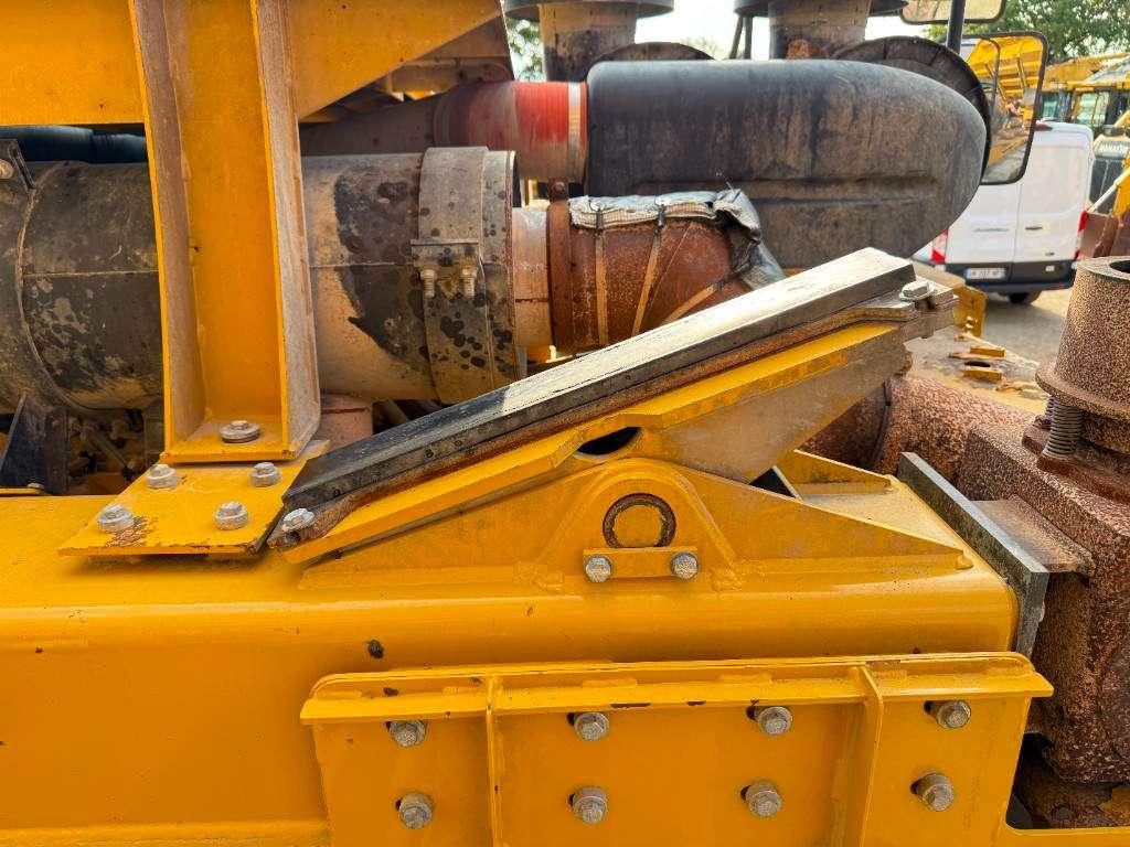 Caterpillar 775F - German Machine / Auto Greasing Photo 29
