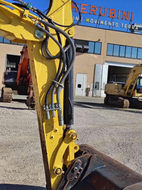 Yanmar VIO 82 Photo 22