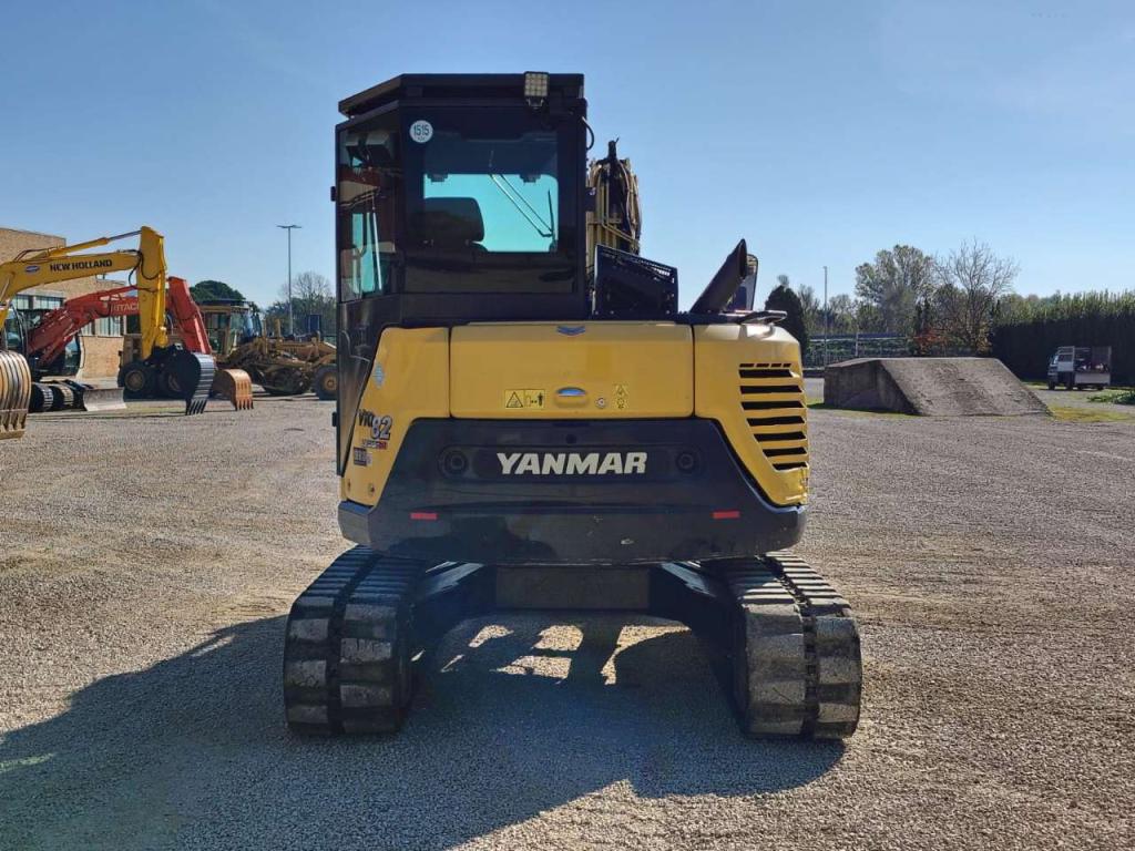 Yanmar VIO 82 Photo 4