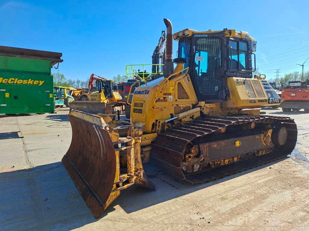 Komatsu D 61 PXi-24 Photo 2