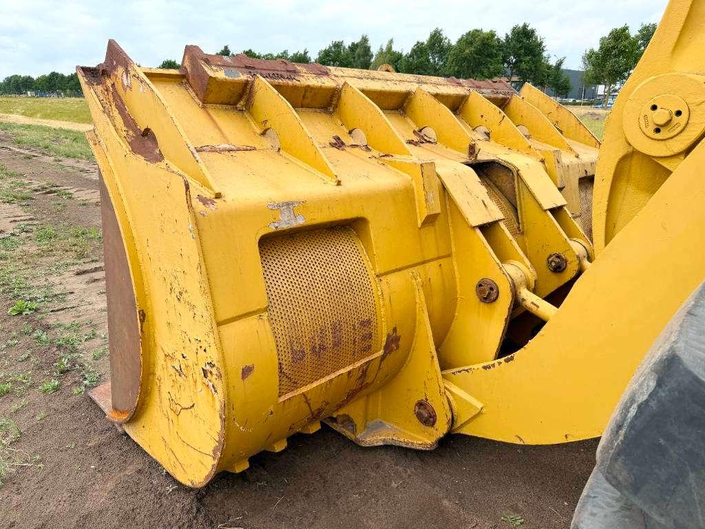 Caterpillar 988B - Dutch Machine / Top Condition! Photo 17
