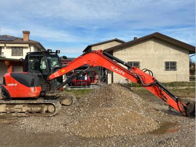 Kubota KX080-4 sold by Zane Macchine Srl