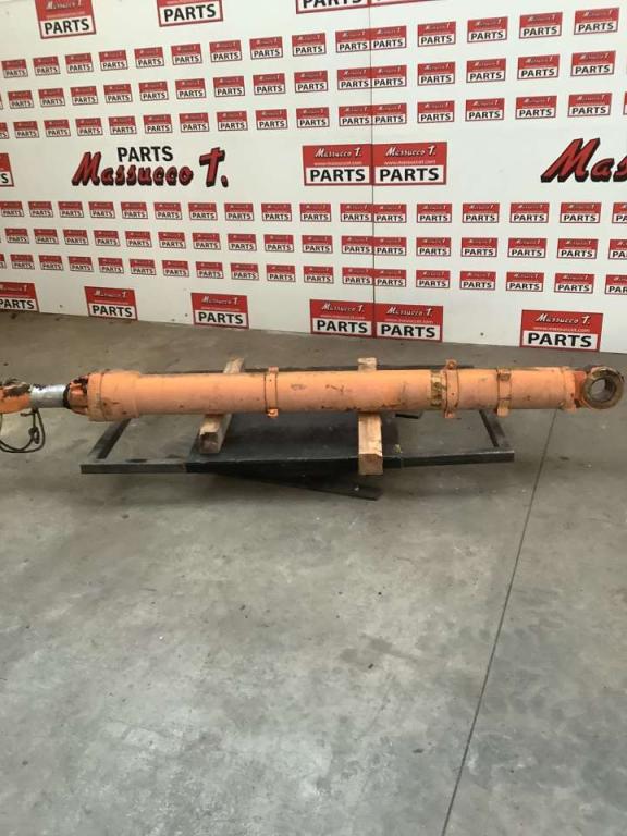 Penetration piston for Hitachi FH200-EX215 Photo 1