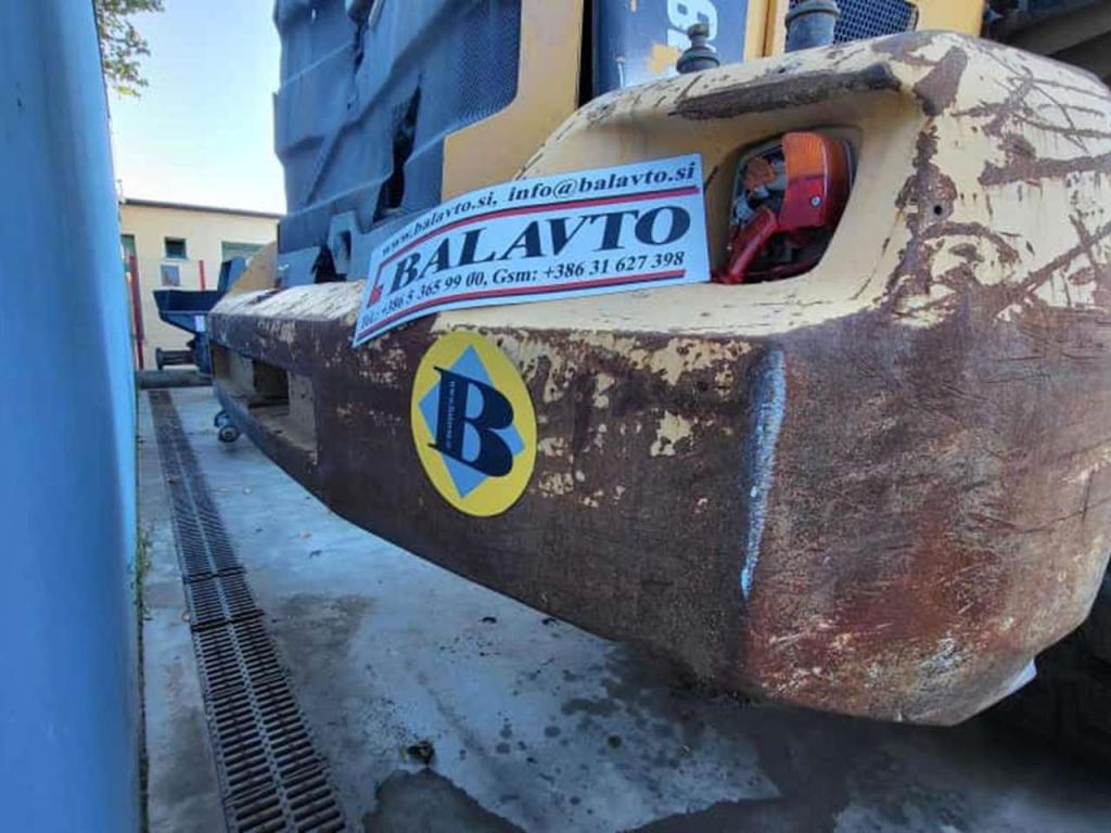 Volvo counterweight 16684022 for Volvo wheel loaders Photo 2