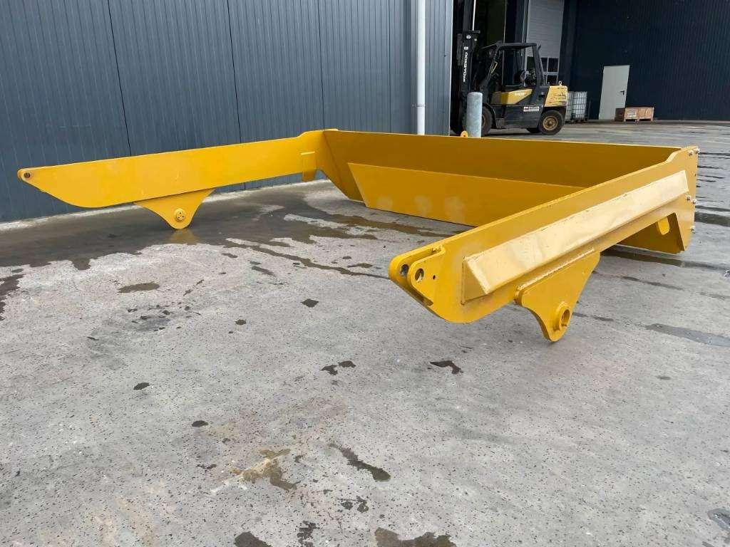 Rear hatch for Volvo A 25 G Photo 7