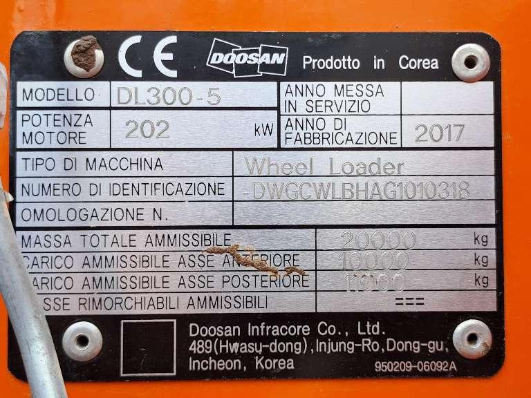Doosan DL300-5 Photo 9