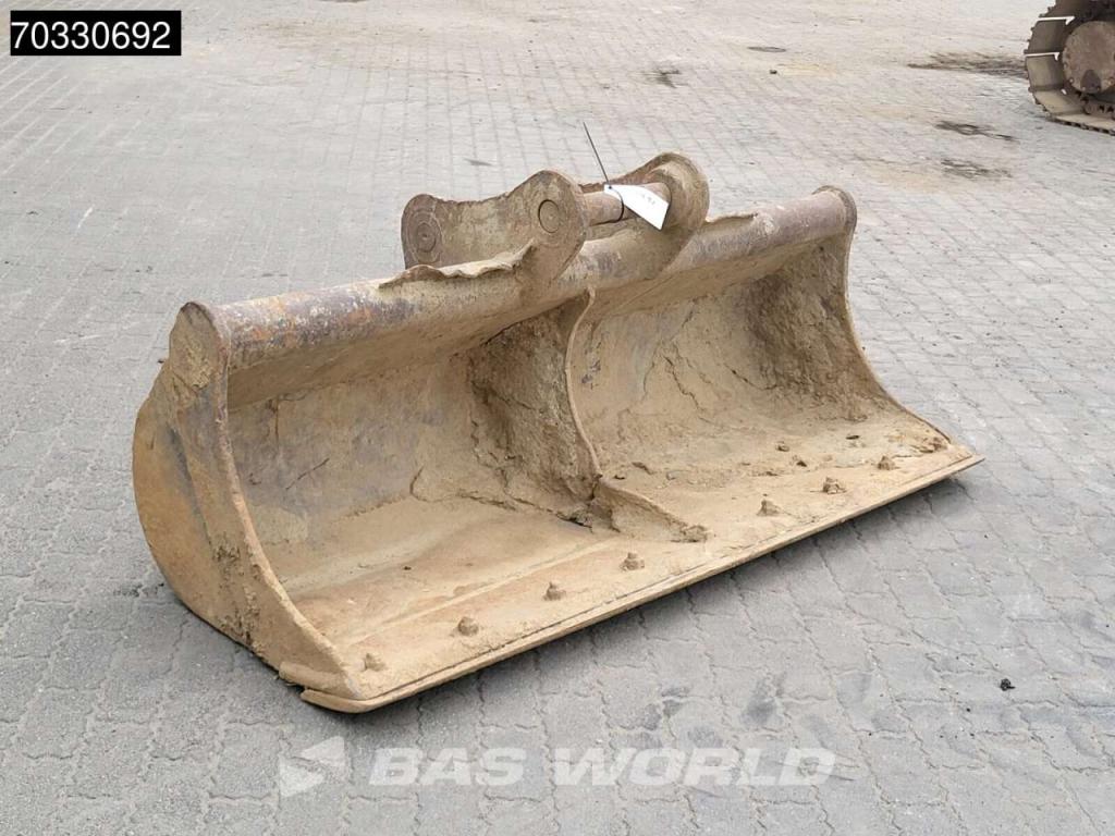 Hitachi ZX130 LCN -7 2 Buckets Photo 21