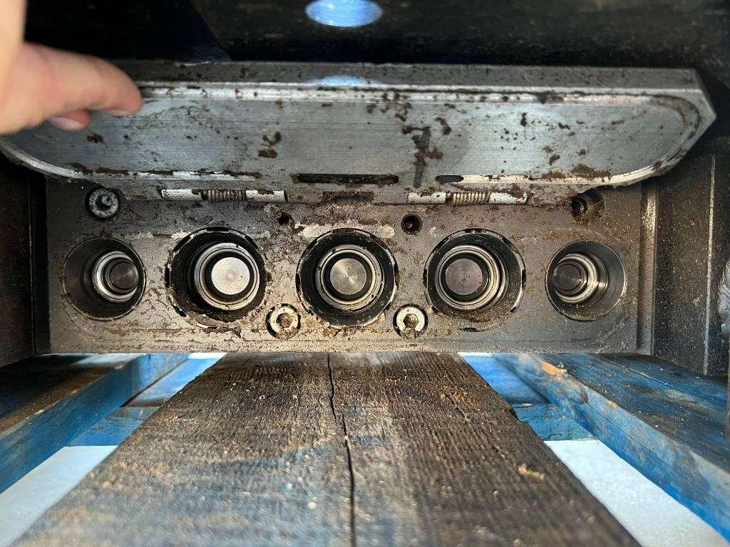 OilQuick OQ65 - M314F / M316F / M318F Photo 13