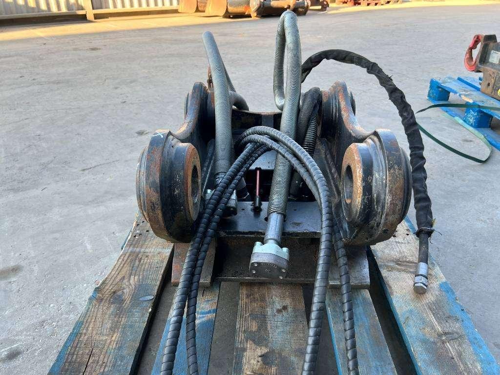 OilQuick OQ65 - M314F / M316F / M318F Photo 5