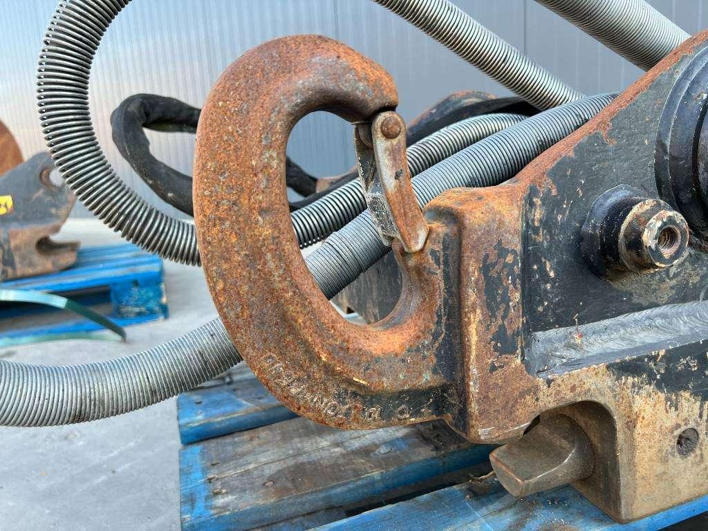 OilQuick OQ65 - M314F / M316F / M318F Photo 8