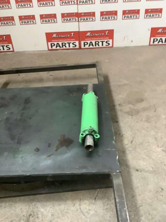 Steering piston for Merlo P28.8 Photo 2