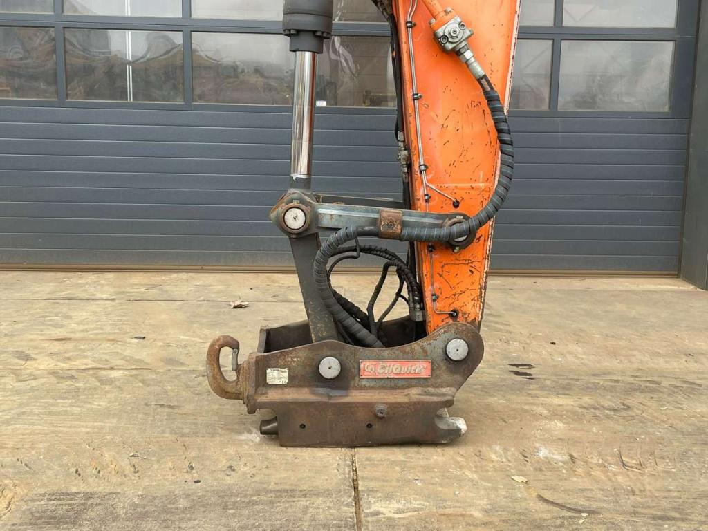 Doosan DX255LC-5 Photo 11