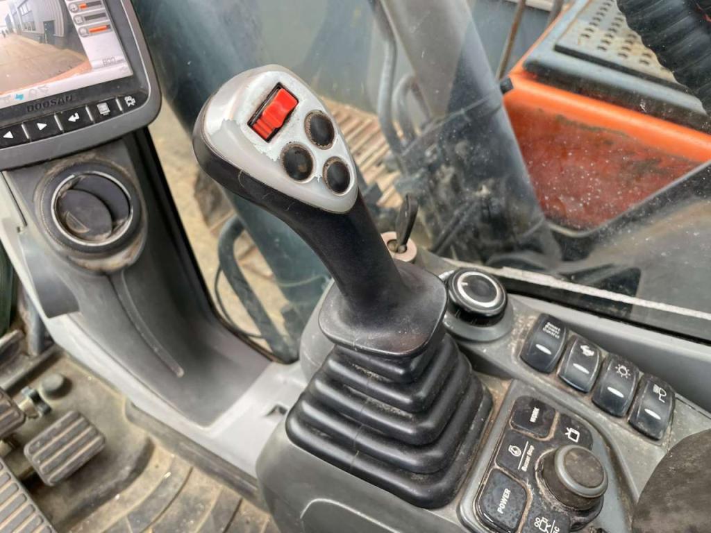 Doosan DX255LC-5 Photo 23