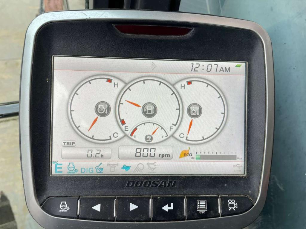 Doosan DX255LC-5 Photo 26