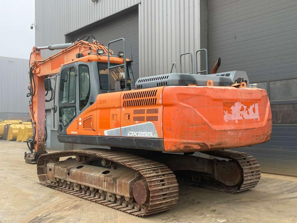 Doosan DX255LC-5 Photo 3