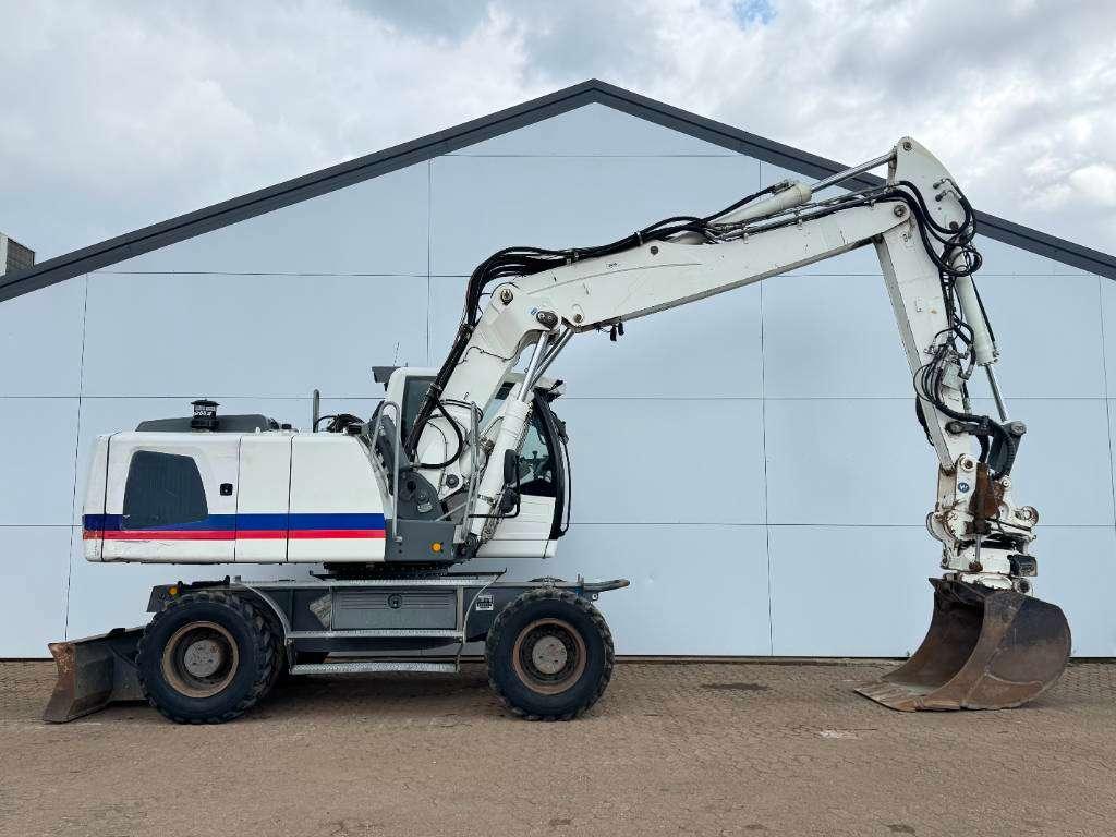 Liebherr A920 - Wimmer Tiltrotator / Triple Boom Photo 6