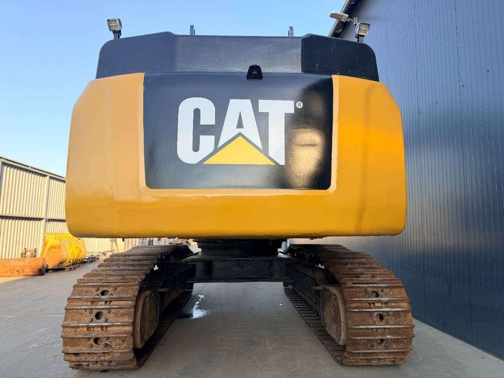 Caterpillar 352F Photo 29
