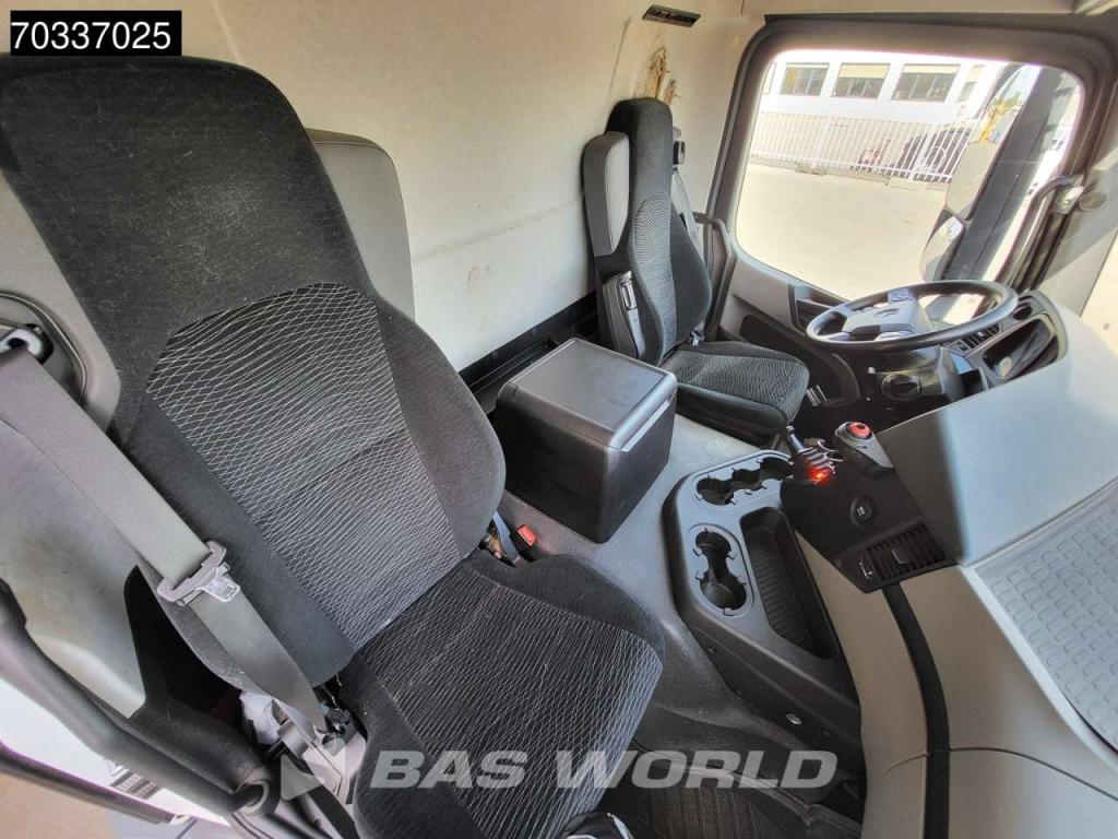 Mercedes-Benz Antos 2124 4X2 2t Tailgate 6-Cylinder Automatic Euro 6 Photo 23