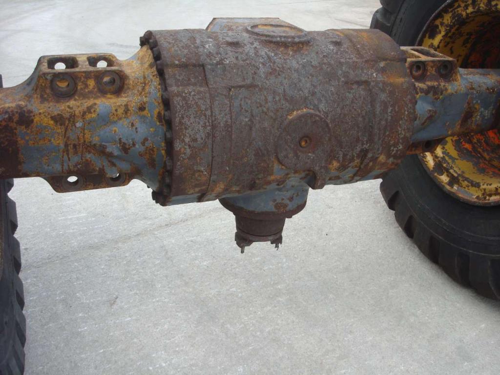 Front axle for Hitachi ZW220 Photo 6