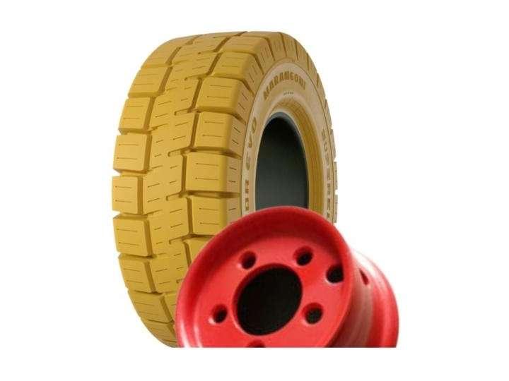 COLTYRE GOMME PER CARRELLI ELEVATORI Photo 4