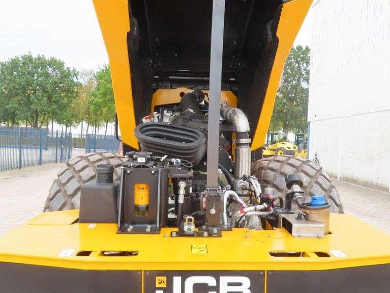 JCB VM138D Photo 10
