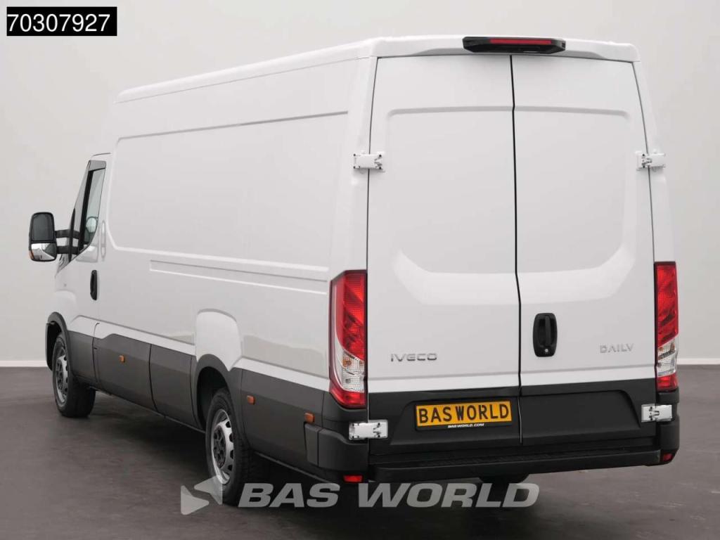 Iveco Daily 35S18 3.0L Automaat L3H2 180PK ACC Airco Cruise Camera Parkeersensoren CarPlay 3,5t Trekgewic Photo 2