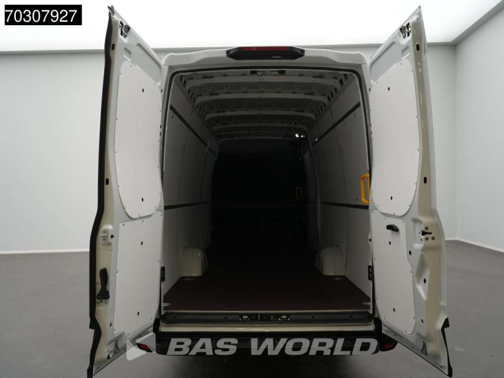Iveco Daily 35S18 3.0L Automaat L3H2 180PK ACC Airco Cruise Camera Parkeersensoren CarPlay 3,5t Trekgewic Photo 8