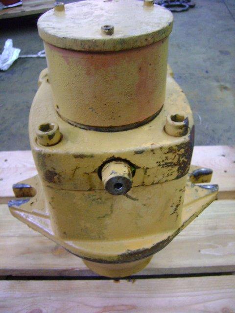 Turntable rotation motor for Liebherr Photo 3