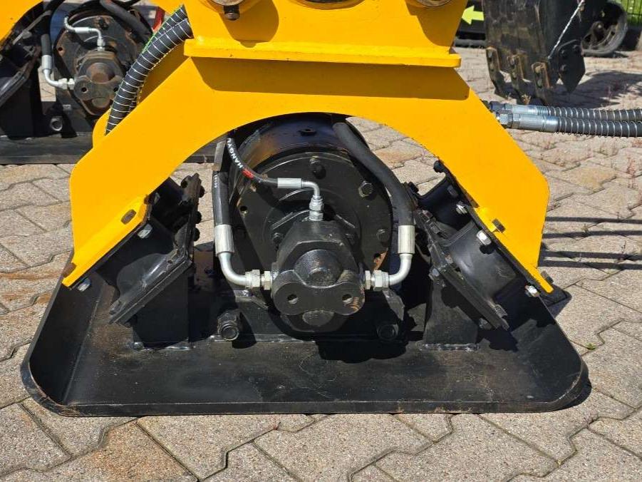 BLK Rammer 04 Photo 2