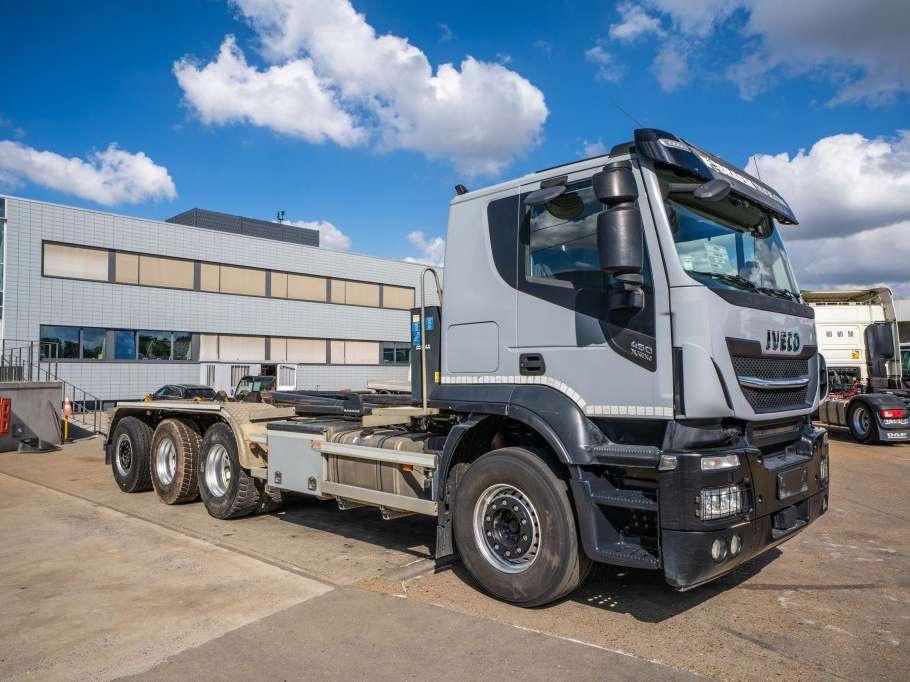 Iveco X-WAY 460 Photo 2
