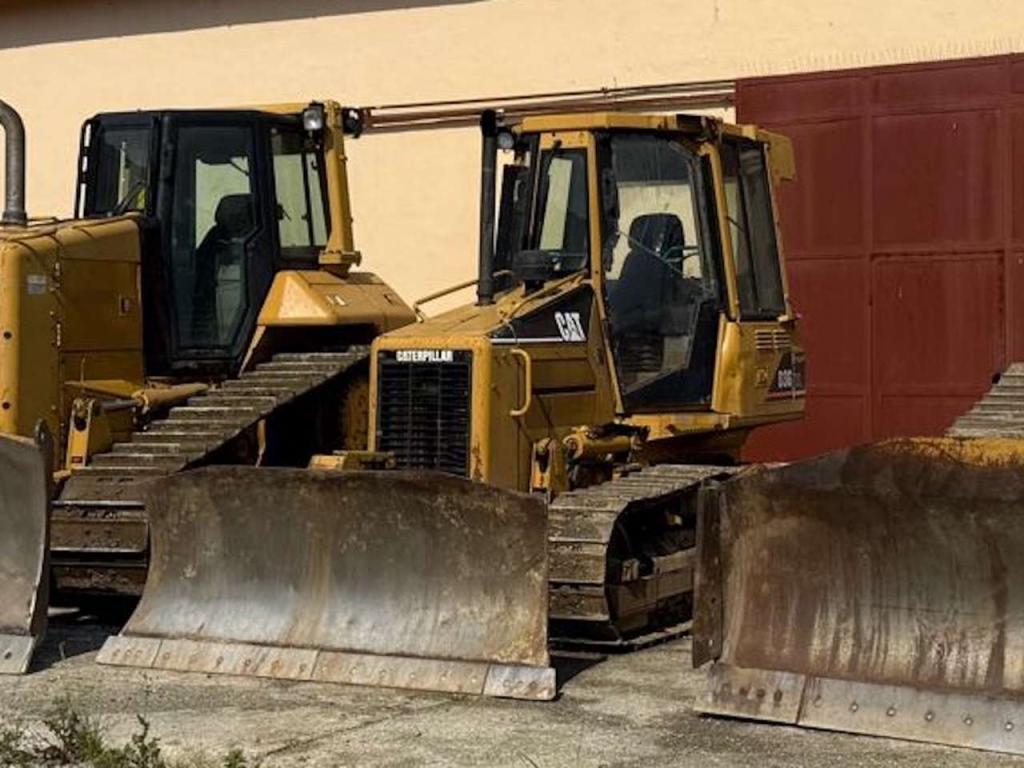 Caterpillar D3G-XL Photo 2