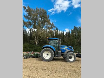 New Holland T 7.225 sold by Tamburnotti Sas