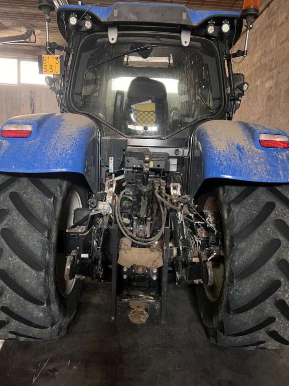 New Holland T 7.225 Photo 4
