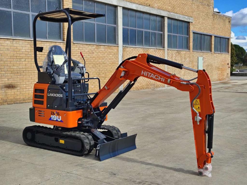 Hitachi ZX 19U-6 YR Photo 7