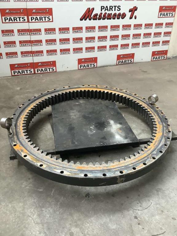 Slewing ring for New Holland E 385 Photo 1