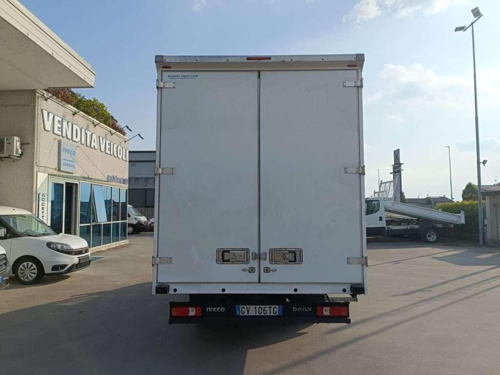Iveco Daily Photo 5