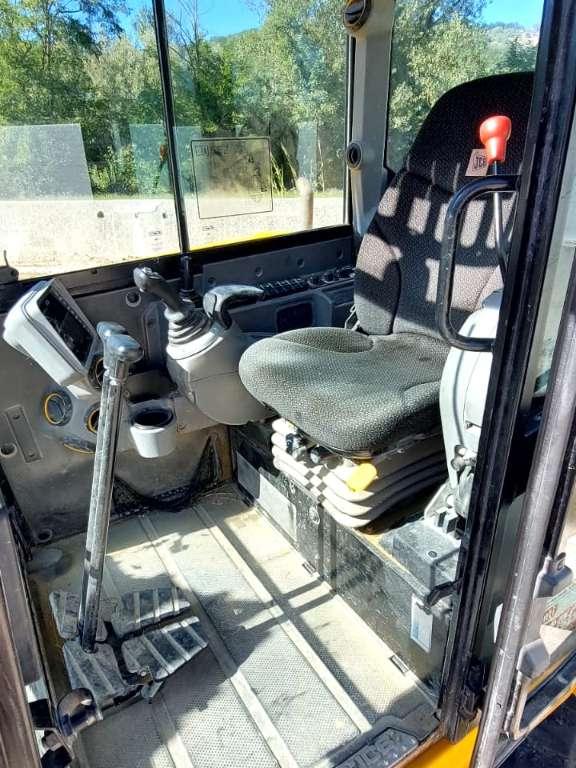 JCB 55Z-1 Photo 7