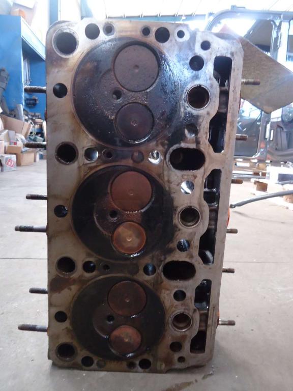 Cylinder head for MOTORE FIAT 8210.22 - 8215.22 Photo 1