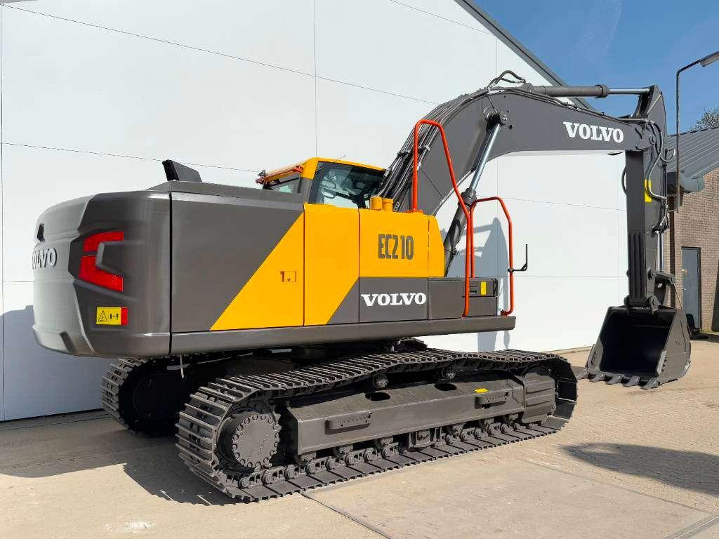 Volvo EC210 NEW / UNUSED (EC220DL) Photo 5