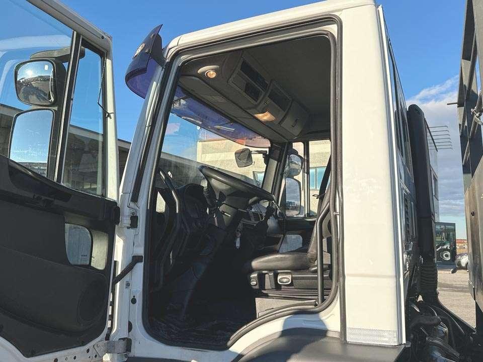 Iveco EUROCARGO 180-280 4x2 Photo 16
