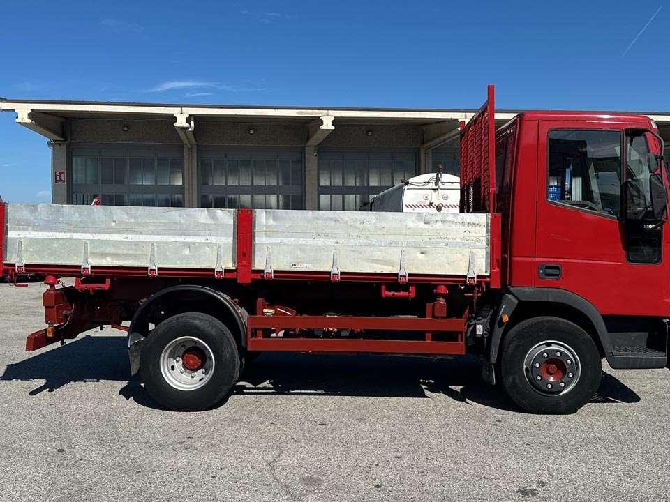 Iveco Eurocargo 100E18 4X2 Photo 21
