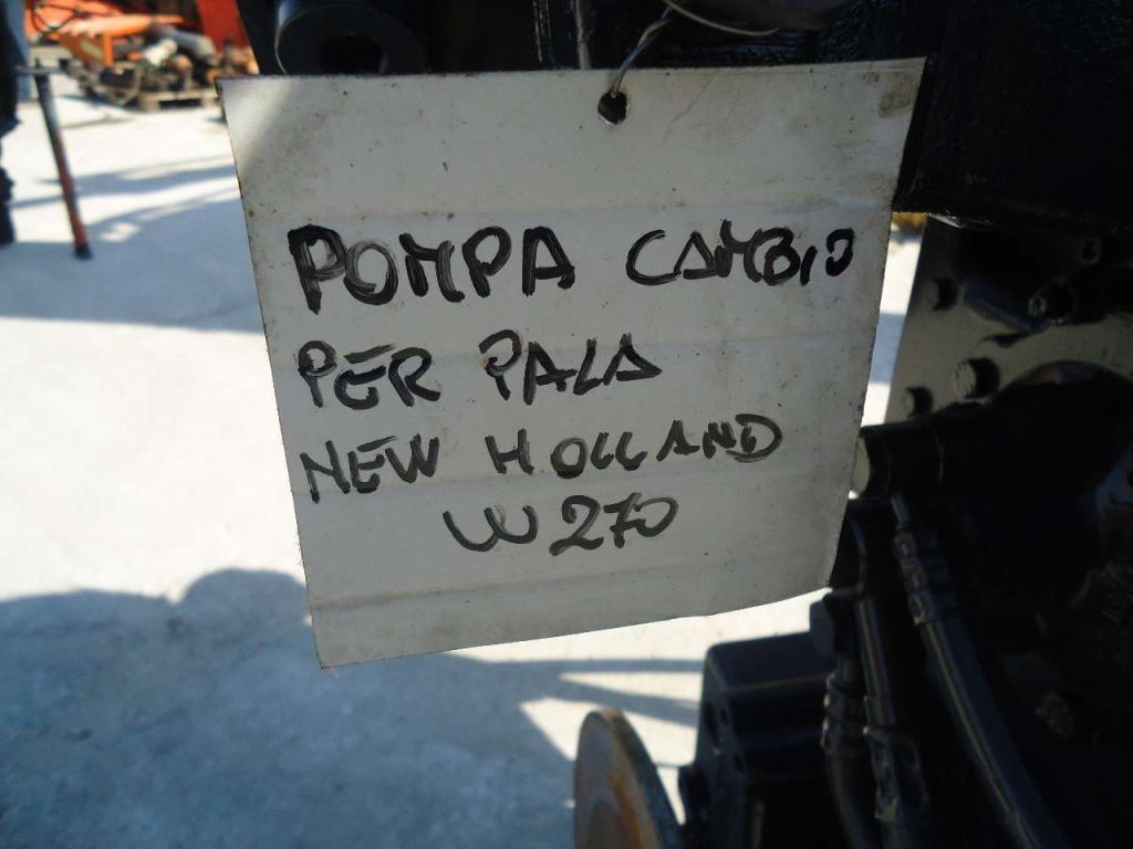 Transmission hydraulic pump for New Holland W270 Photo 3