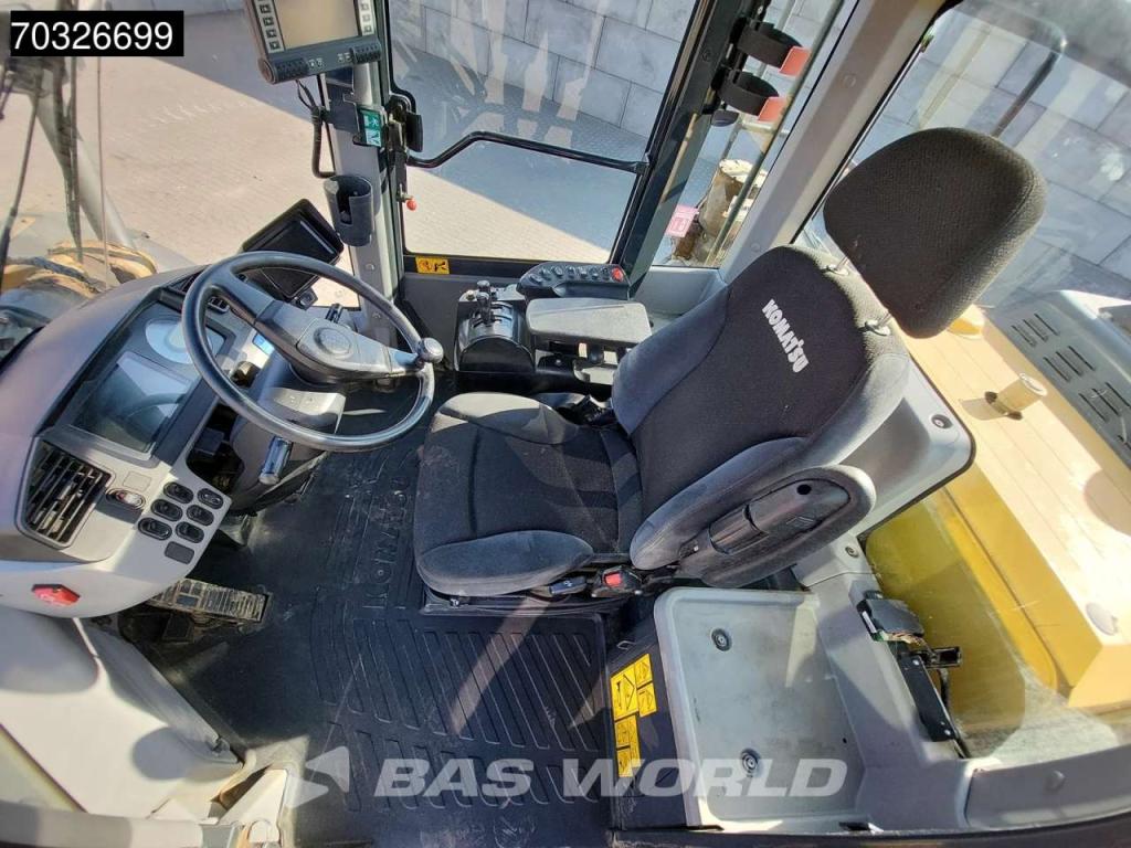 Komatsu WA470 -8E0 Photo 30
