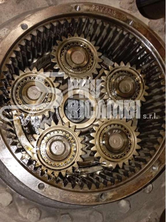 Traction drive for New Holland E 215 Photo 2