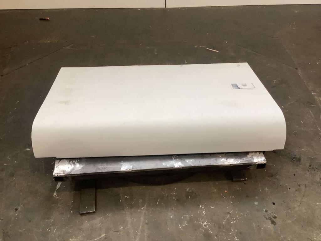 Hood and body panel for Fiat Hitachi FH 200 E Photo 3