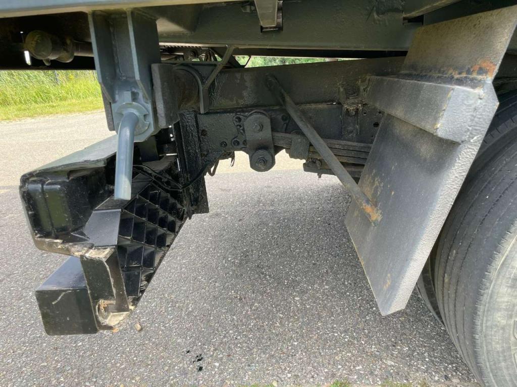Mercedes-Benz 4x2 809D Photo 25