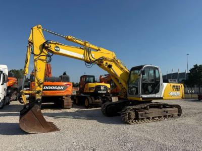 New Holland E215 Photo 1